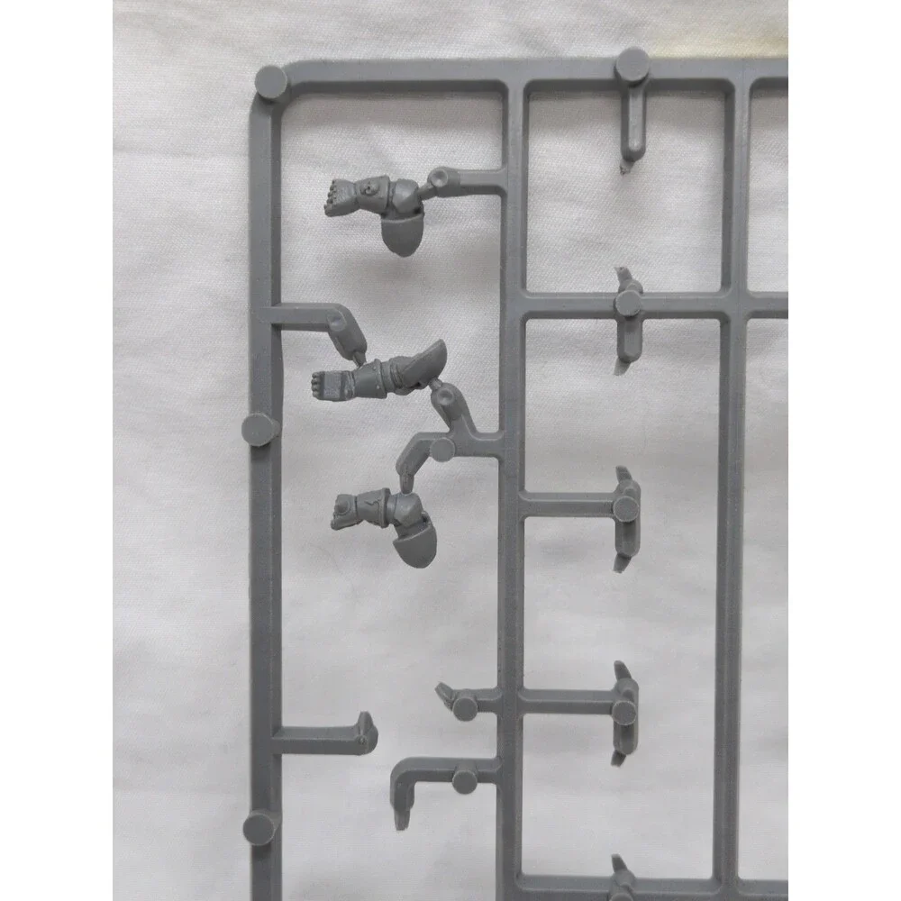 *Incomplete* Warhammer 40K Chaos Marine Sprue